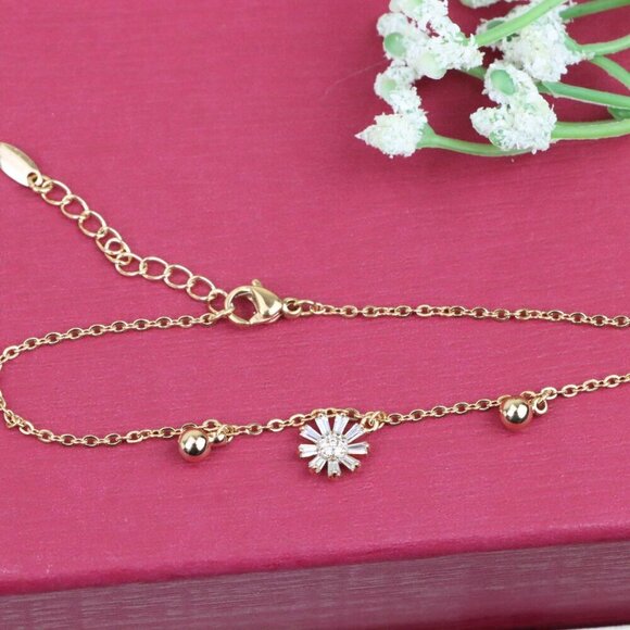 Sparkling Floral Charm Rose Gold Bracelet for Everyday Elegance, XPBL0711 - Picture 11 of 12